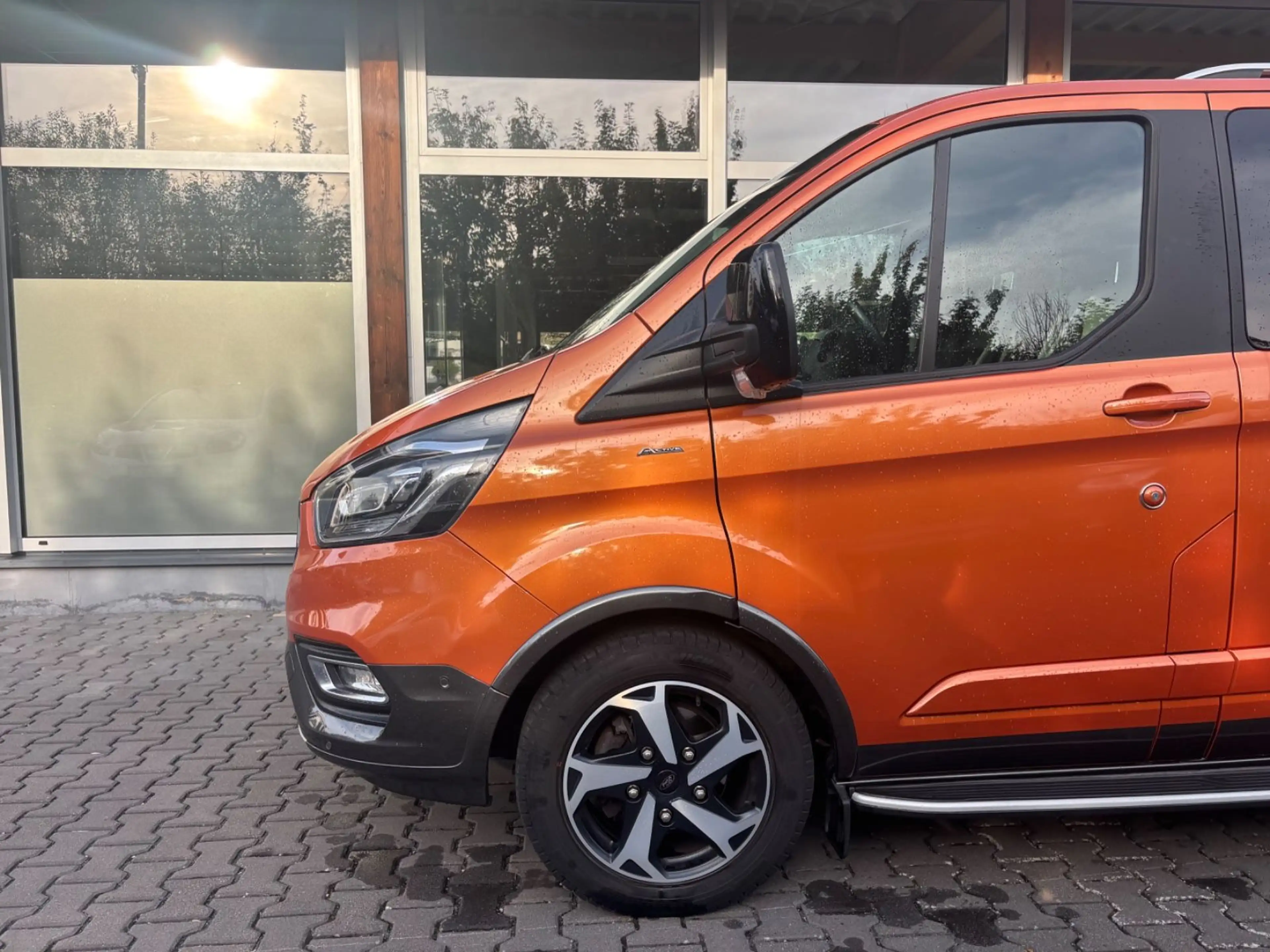 Ford Tourneo Custom L1 Active Standheiz. AHK R-Cam — photo 22