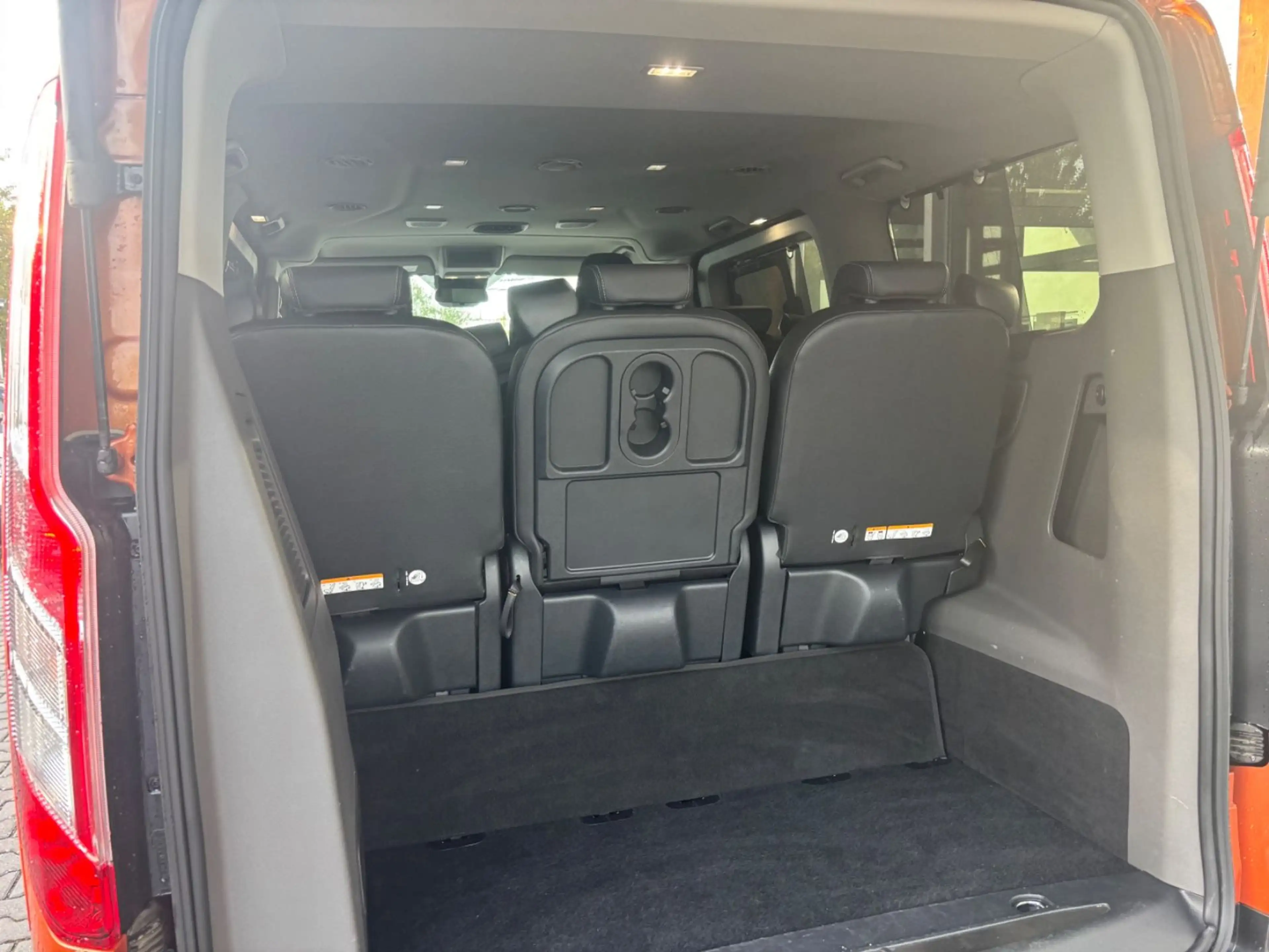 Ford Tourneo Custom L1 Active Standheiz. AHK R-Cam — photo 21