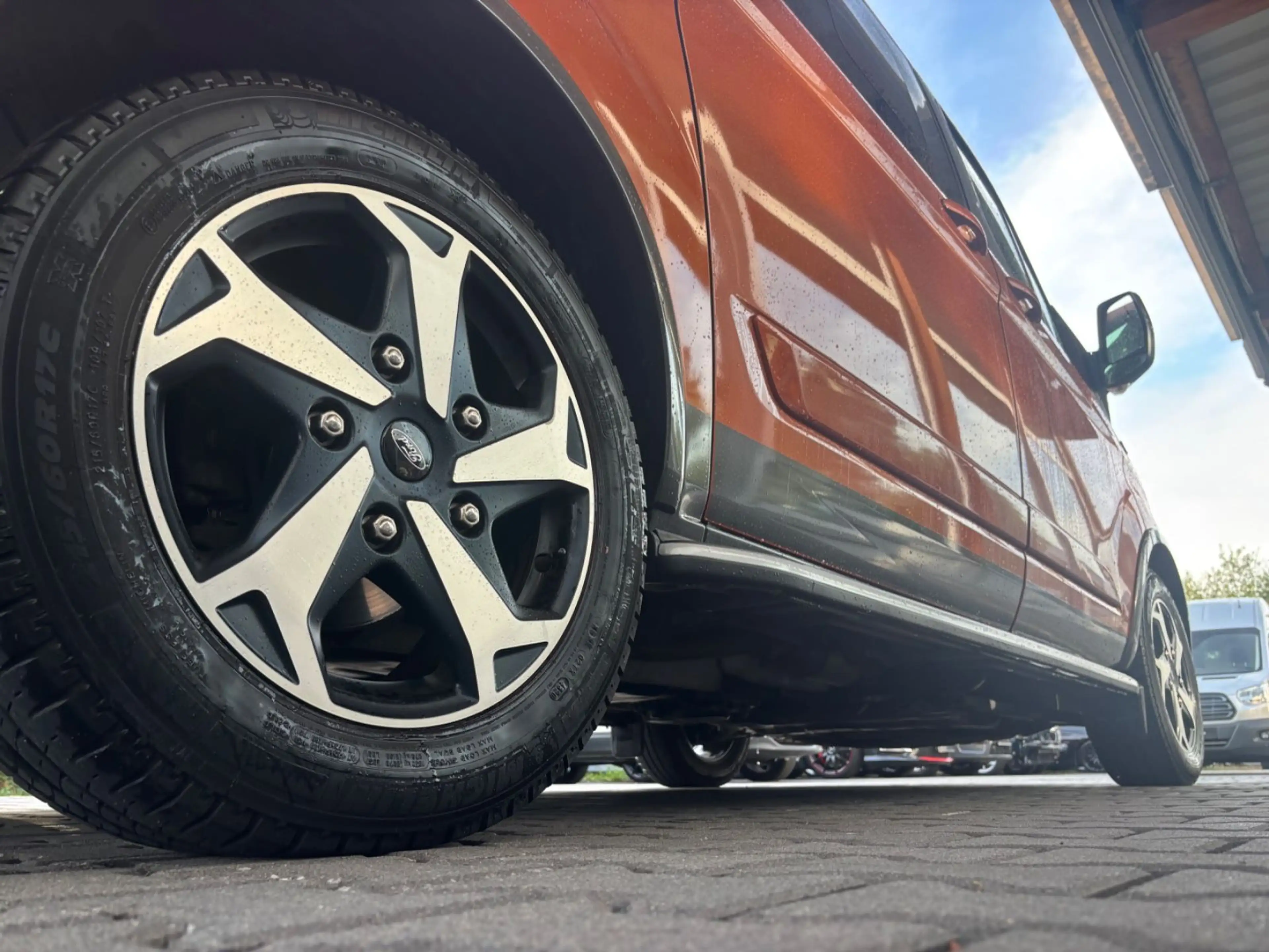 Ford Tourneo Custom L1 Active Standheiz. AHK R-Cam — photo 24