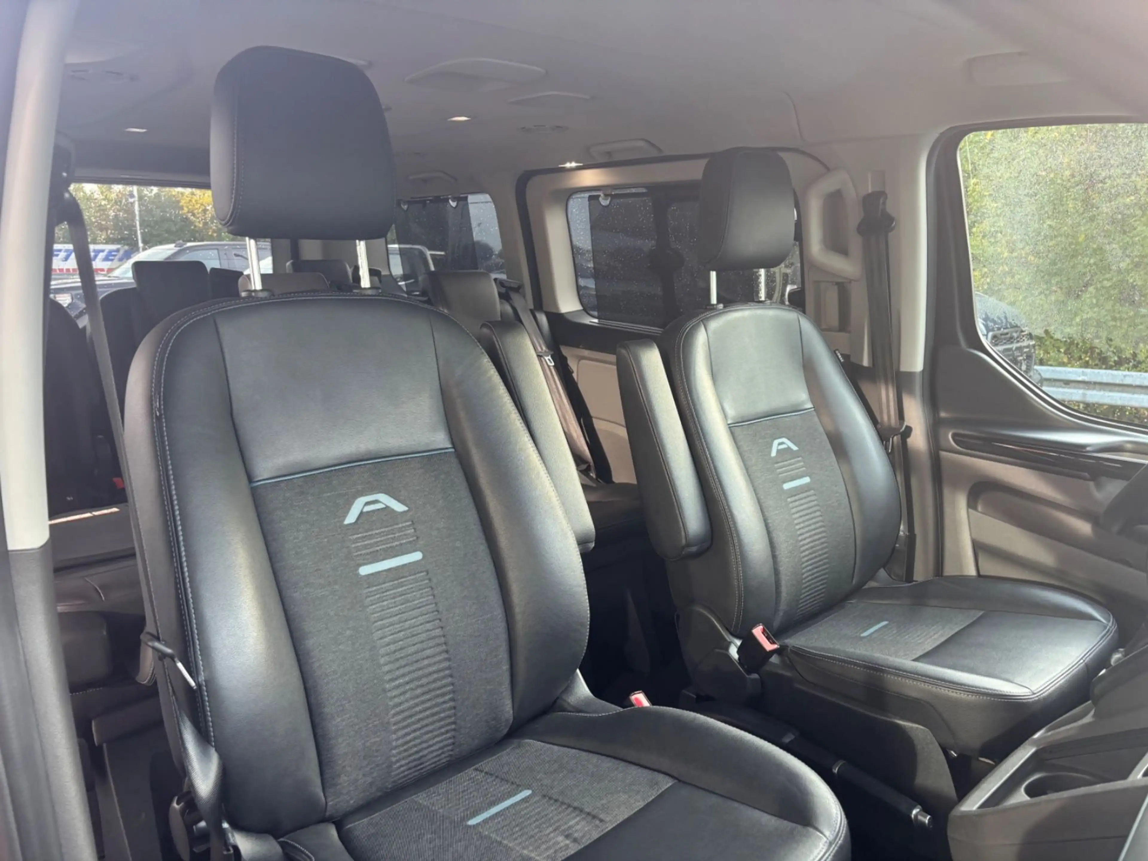 Ford Tourneo Custom L1 Active Standheiz. AHK R-Cam — photo 17