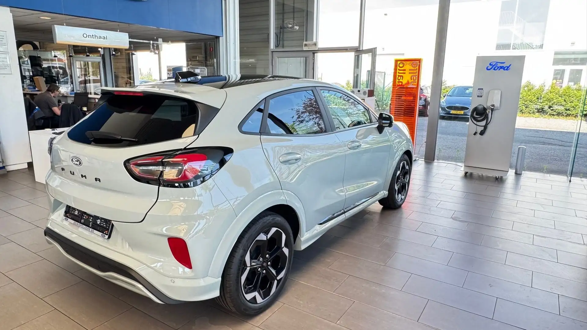 Ford Puma EcoBoost mHEV ST-Line X - 2