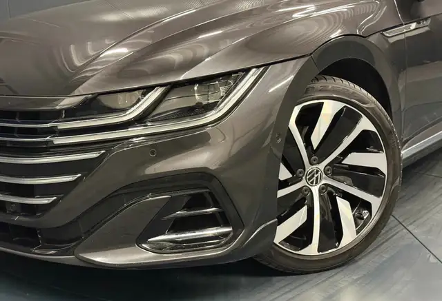 Volkswagen Arteon view 2