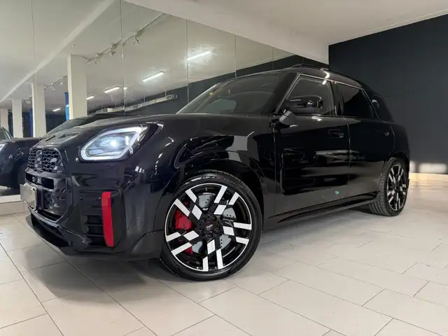 MINI John Cooper Works Countryman Mini ALL4 JCW