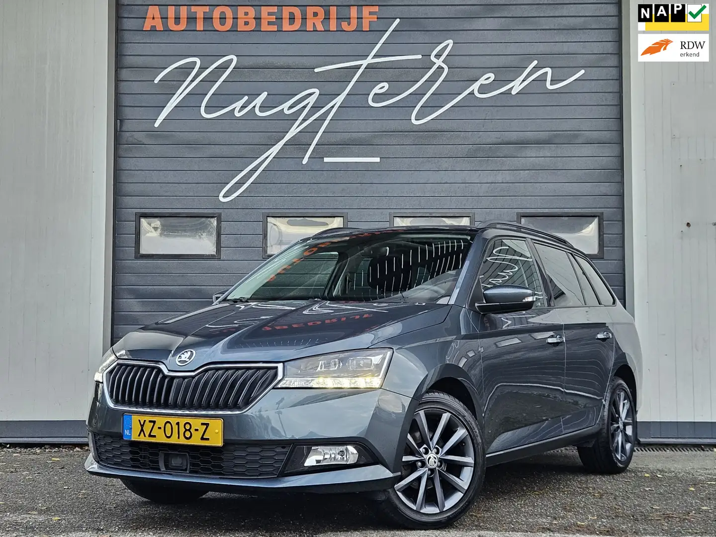 Skoda Fabia Combi 1.0 Business Edition|Panoramadak|full LED|Cl Grau - 1