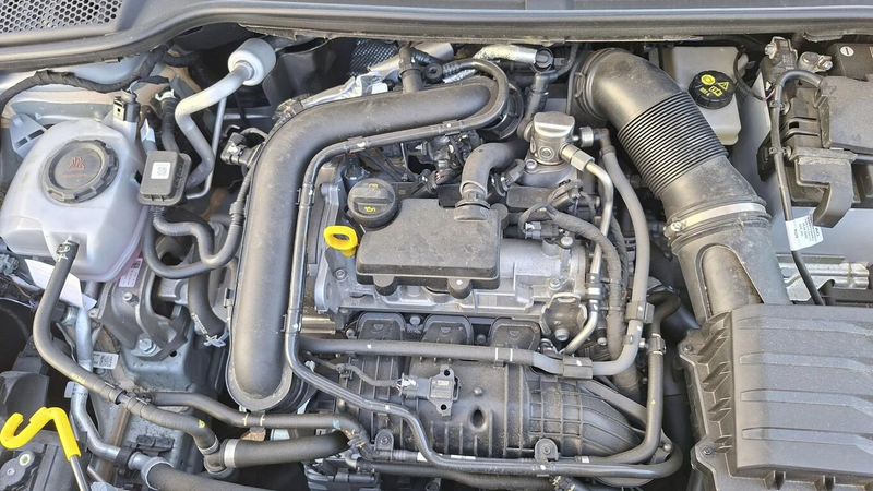 SEAT Arona FR 1.0 TSI 115 DSG ParkAs Kam BSS FullLi 85 kW ... — photo 11