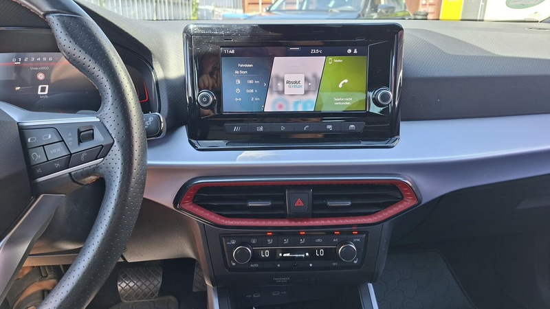 SEAT Arona FR 1.0 TSI 115 DSG ParkAs Kam BSS FullLi 85 kW ... — photo 8