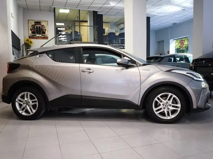 Toyota C-HR 1.8 125H Advance 2021