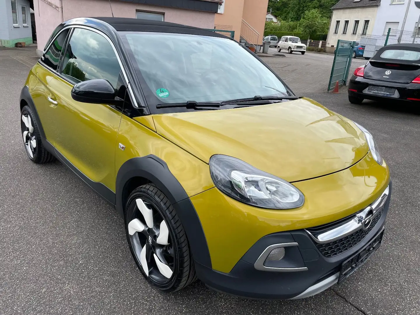 Opel Adam Rocks Jaune - 2