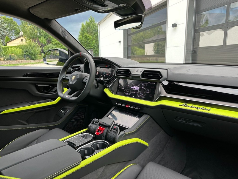 Lamborghini Urus Urus SE *STOCK*B&O*STYLE*PANO*NOW*READY — photo 13