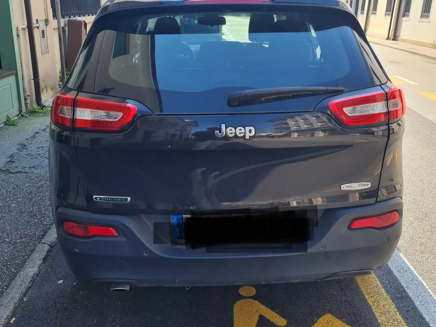 Jeep longitude - 2