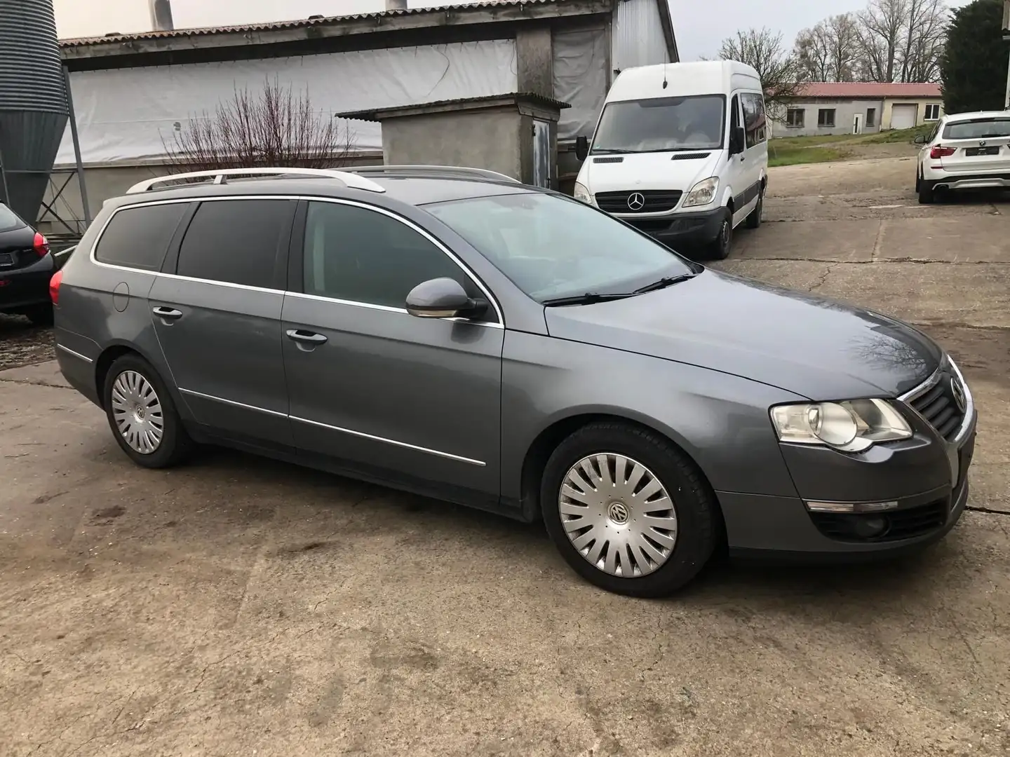 Volkswagen Passat Variant Sportline DPF defekt Grau - 2