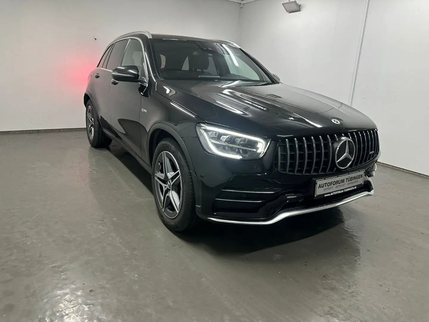 Mercedes-Benz GLC 43 AMG 4MATIC+ Autom *DISTRO*PANO* Schwarz - 2