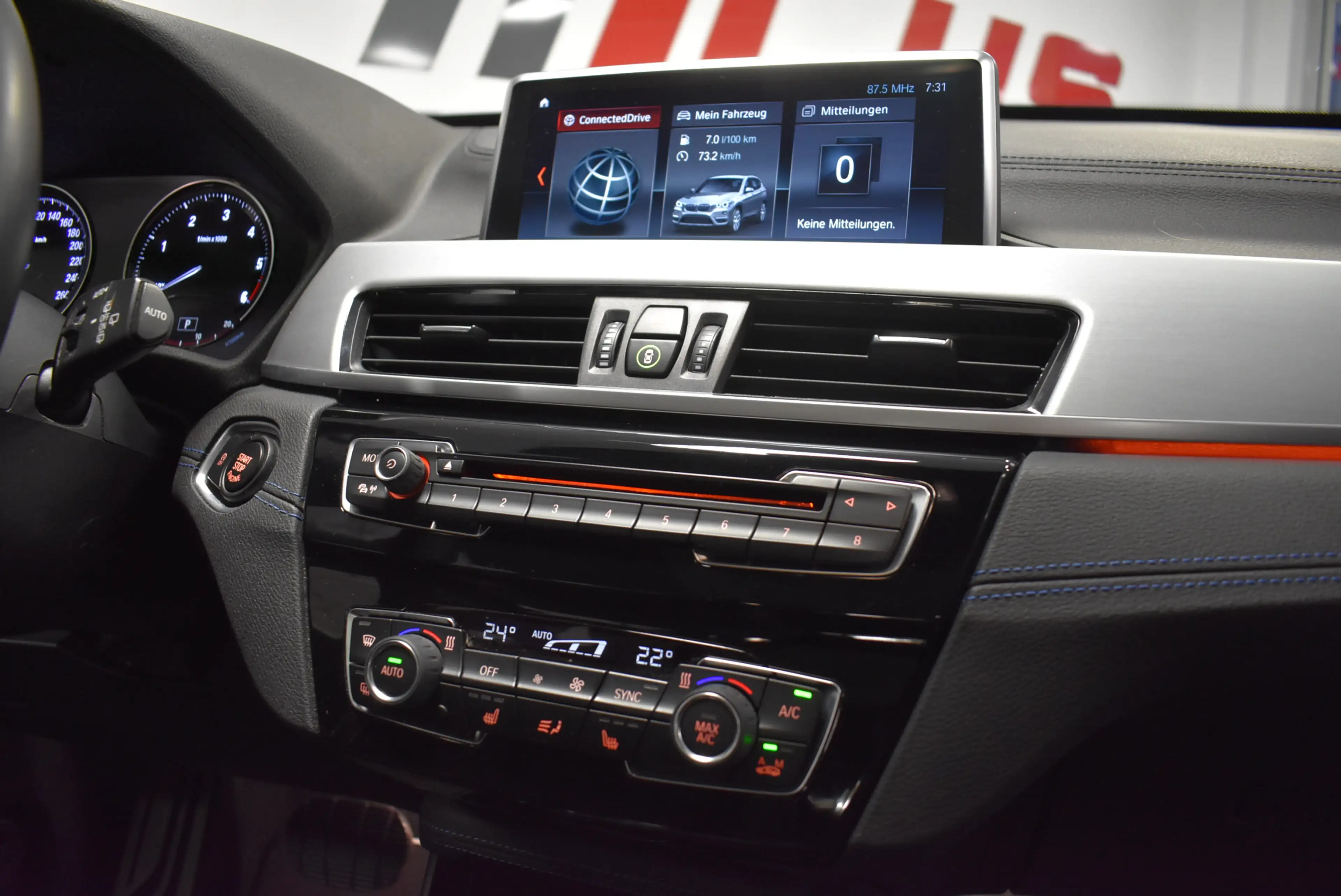 BMW X1 xDrive 25d M Sport Aut Nav LED Panoram AHK — photo 7