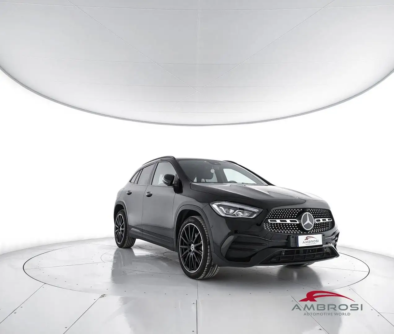 Mercedes-Benz GLA 250 250 e EQ-Power Automatic Premium (PHEV) Nero - 2