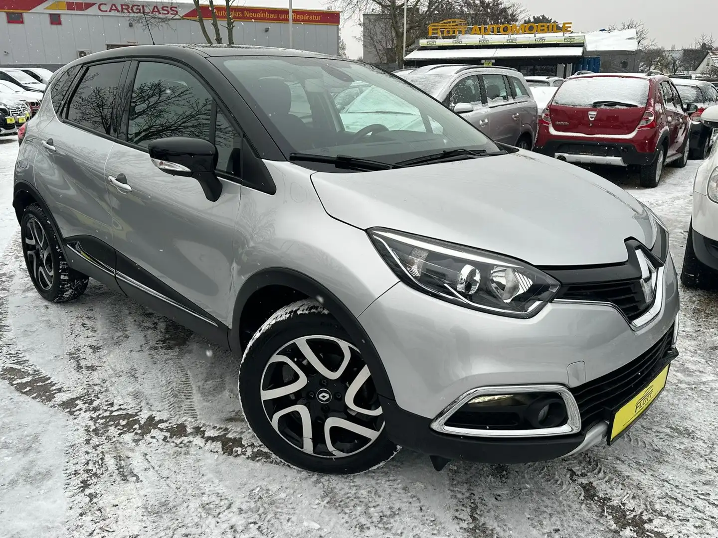 Renault Captur XMOD*Automatik*Navi*SitzH*TÜV NEU Argent - 1