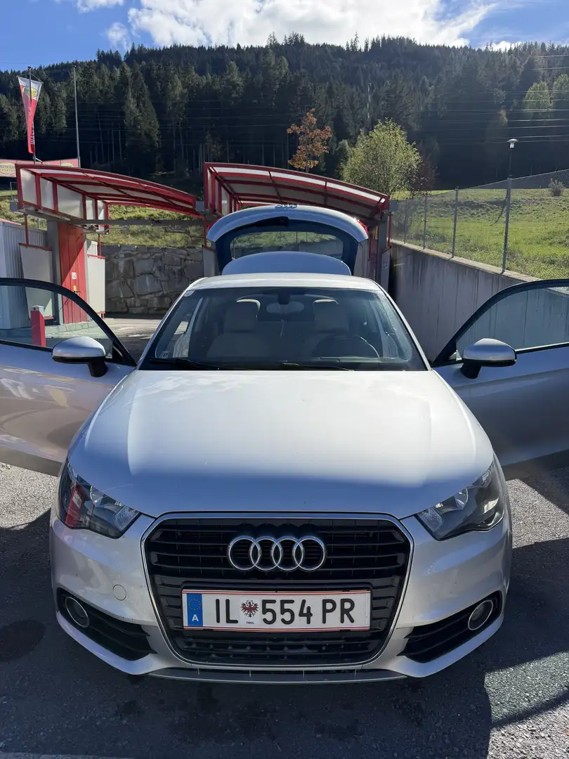 Audi A1 1,2 TFSI Ambition - 1