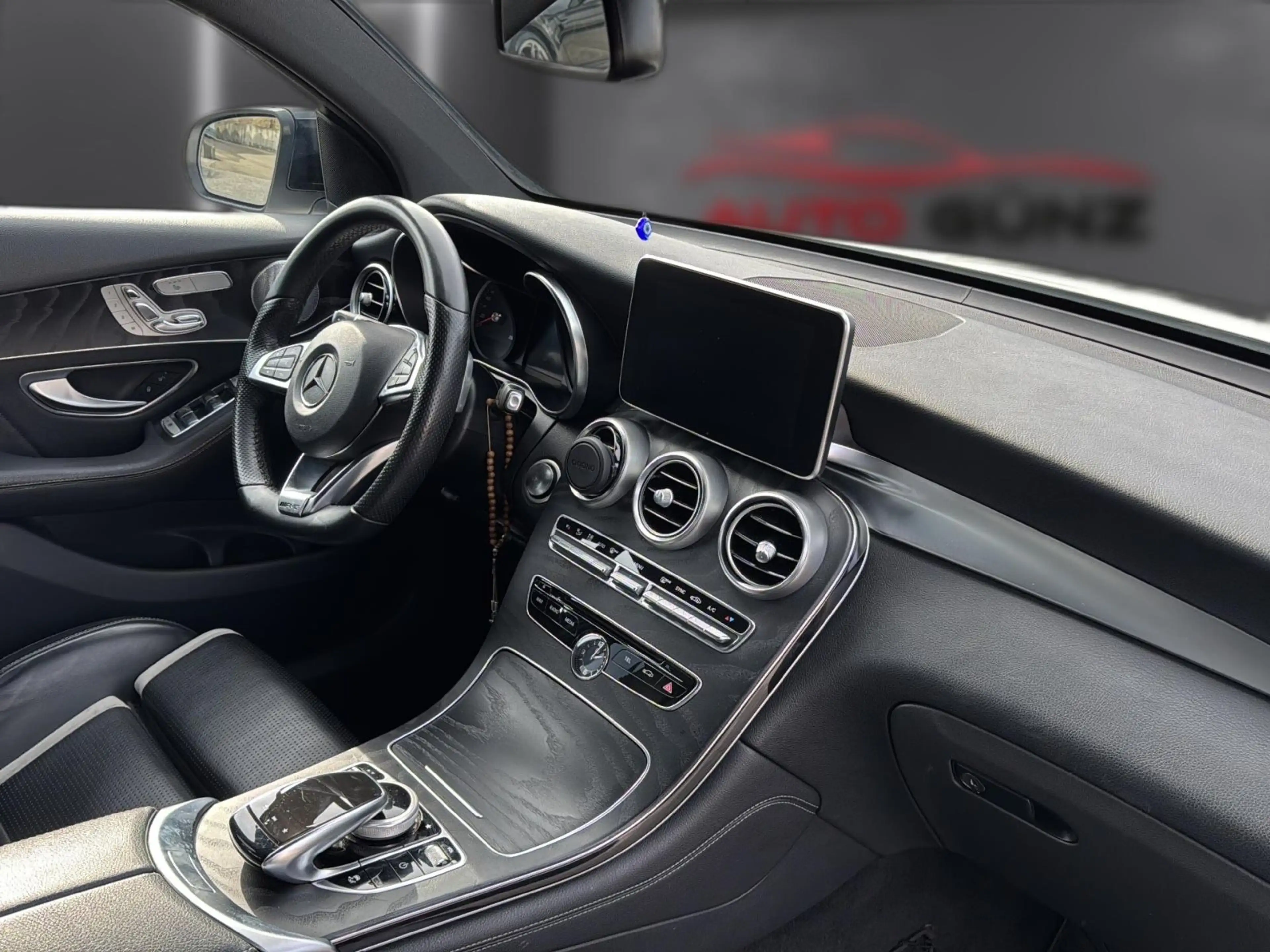 Mercedes-Benz GLC 350 d Coupe 4Matic AMG 63 S — photo 12