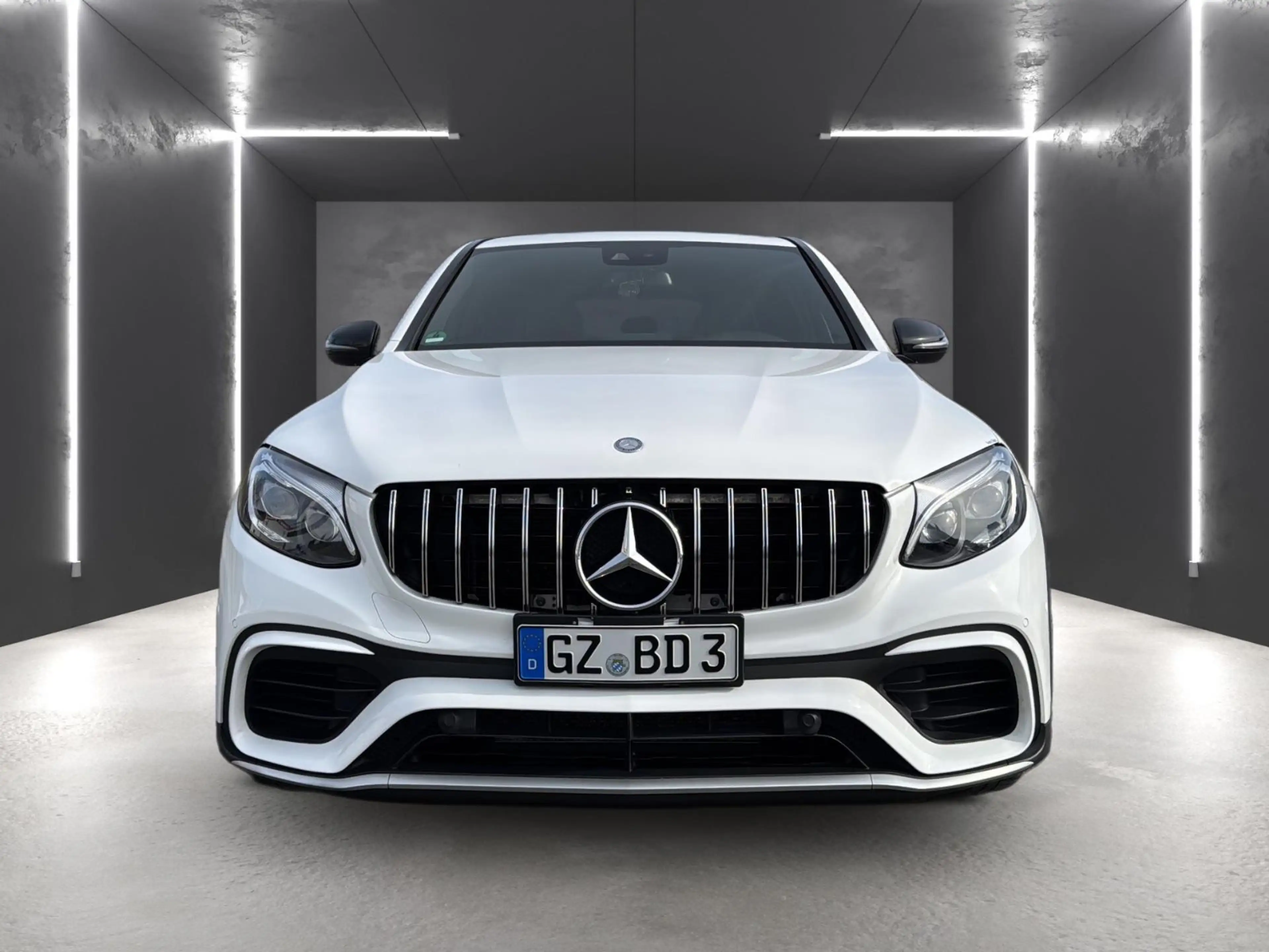 Mercedes-Benz GLC 350 d Coupe 4Matic AMG 63 S — photo 2