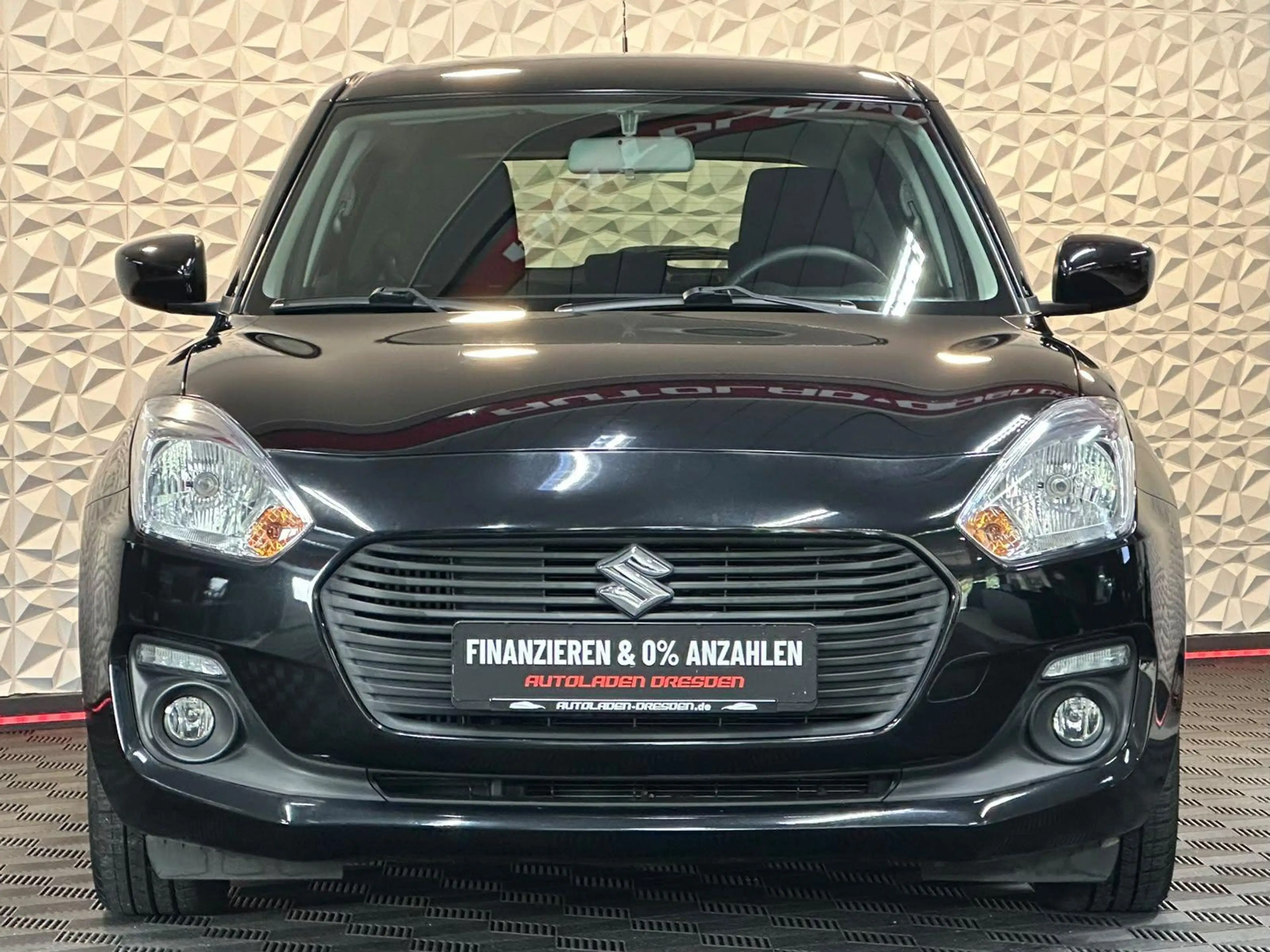 Suzuki Swift 1.0BoosterJet COMFORT SHZ#KLIMA#CAM#CARPLA — photo 3