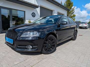 1.2 TFSI Attraction*NAVI*SHZ*PFC*Tempomat*