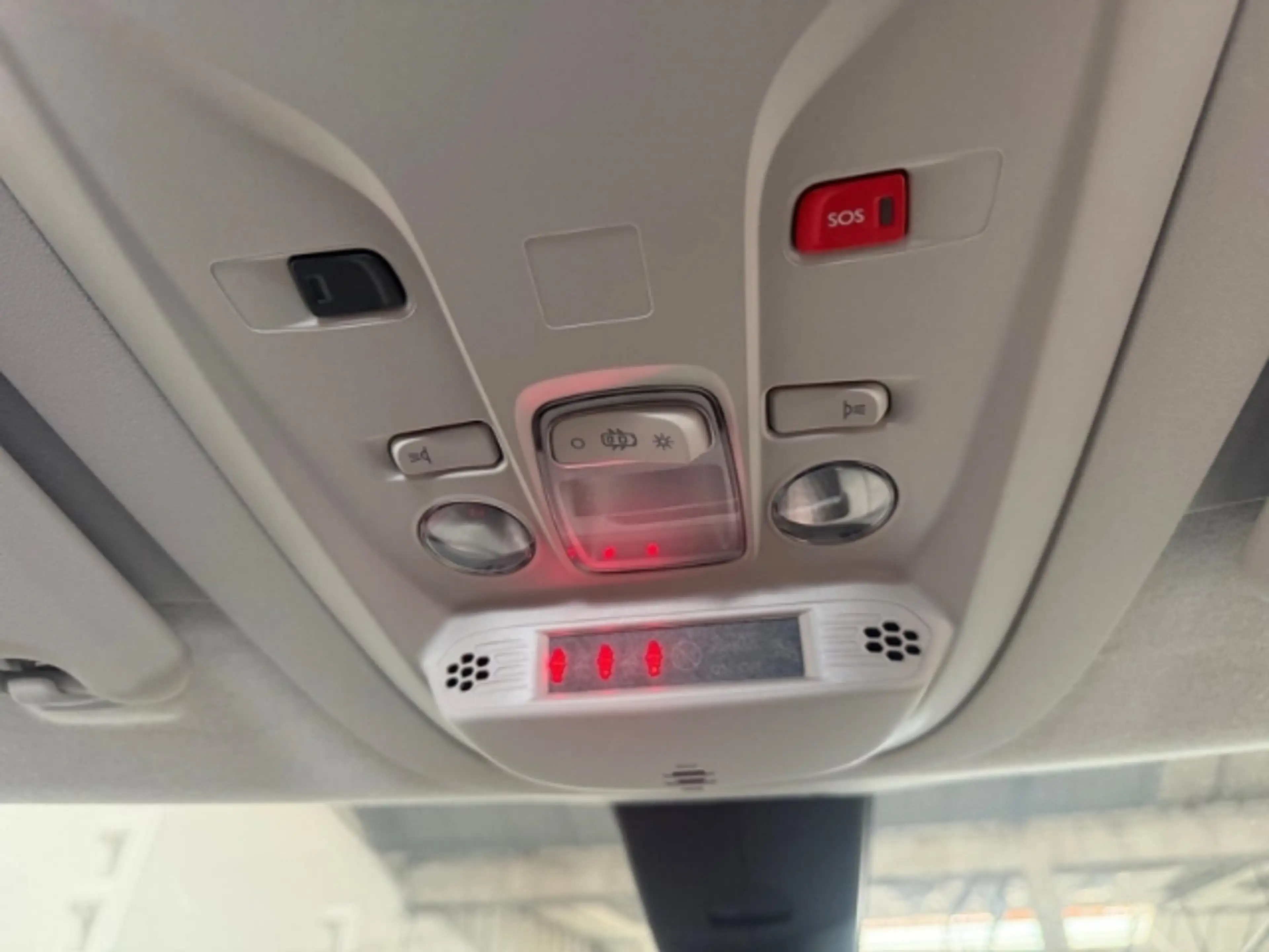 Toyota Proace City L1 Shuttle Citiy Verso 1.2 — photo 24