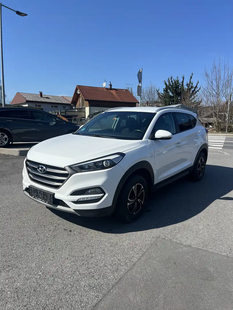 Hyundai TUCSON Reserviert!!!! Weiß - 1
