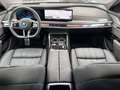BMW i7 M70 xDrive EXECUTiVE THEATRE B&W DIAMOND SKY Schwarz - thumbnail 10