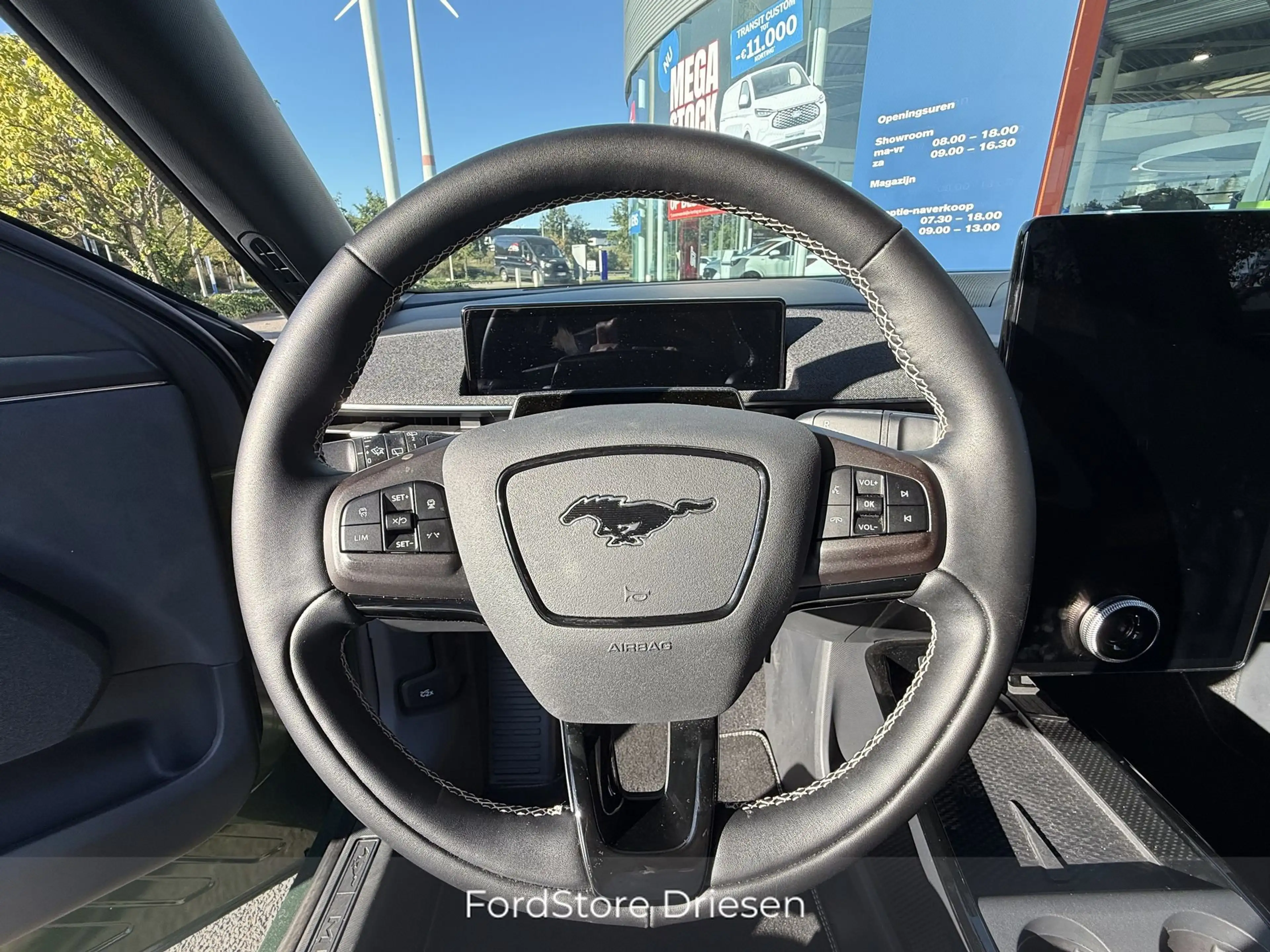 Ford GT GT  91 kWh AWD — photo 12