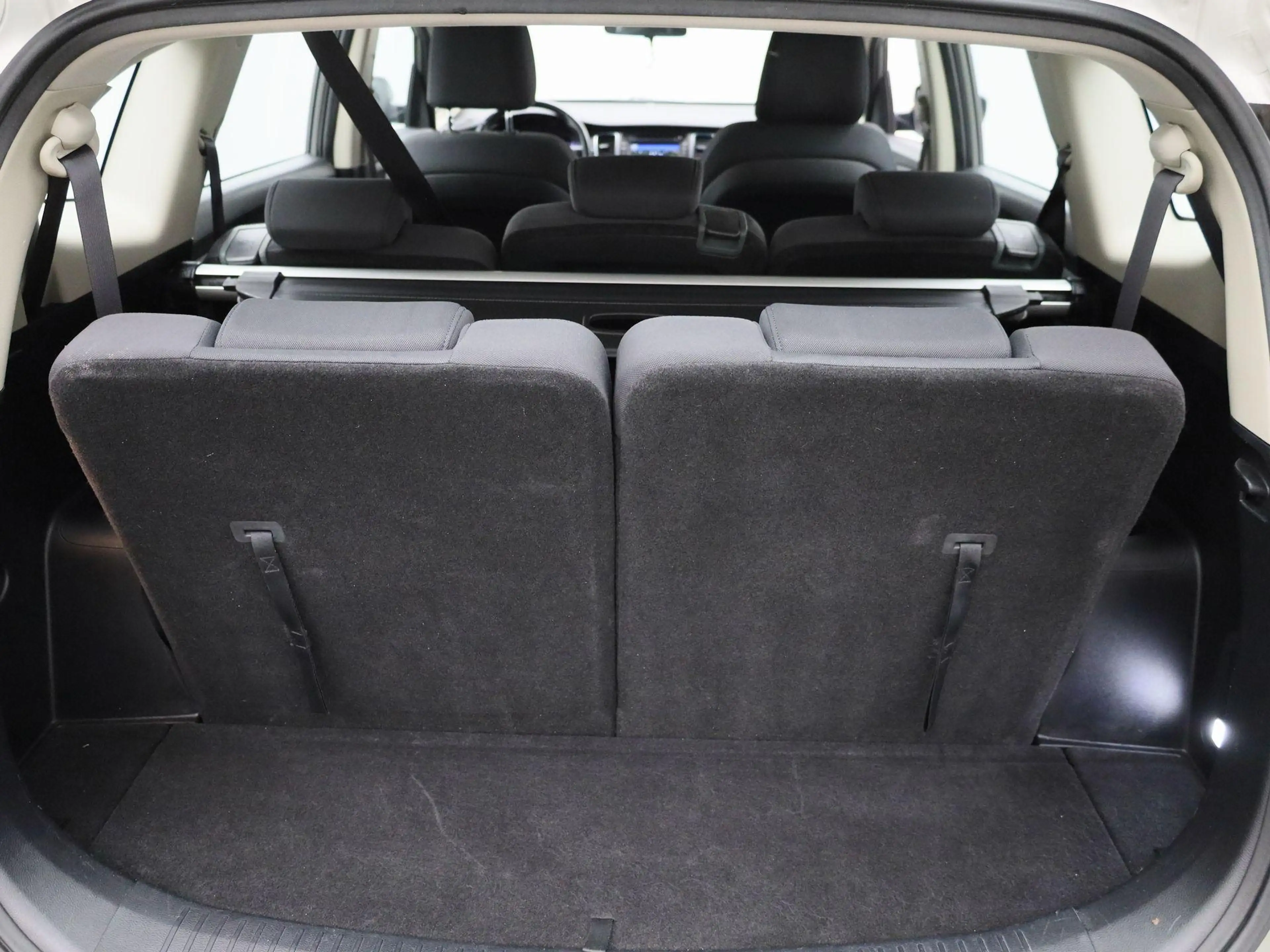 Kia Carens 1.6 GDi First Edition | Wordt Verwacht | 7-persoon — photo 12