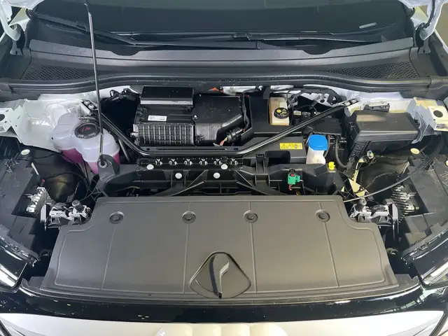Audi Q4 E-Tron view 11