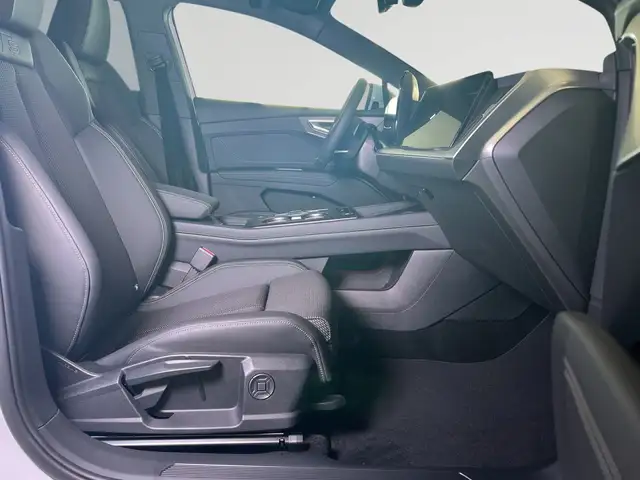 Audi Q4 E-Tron view 9