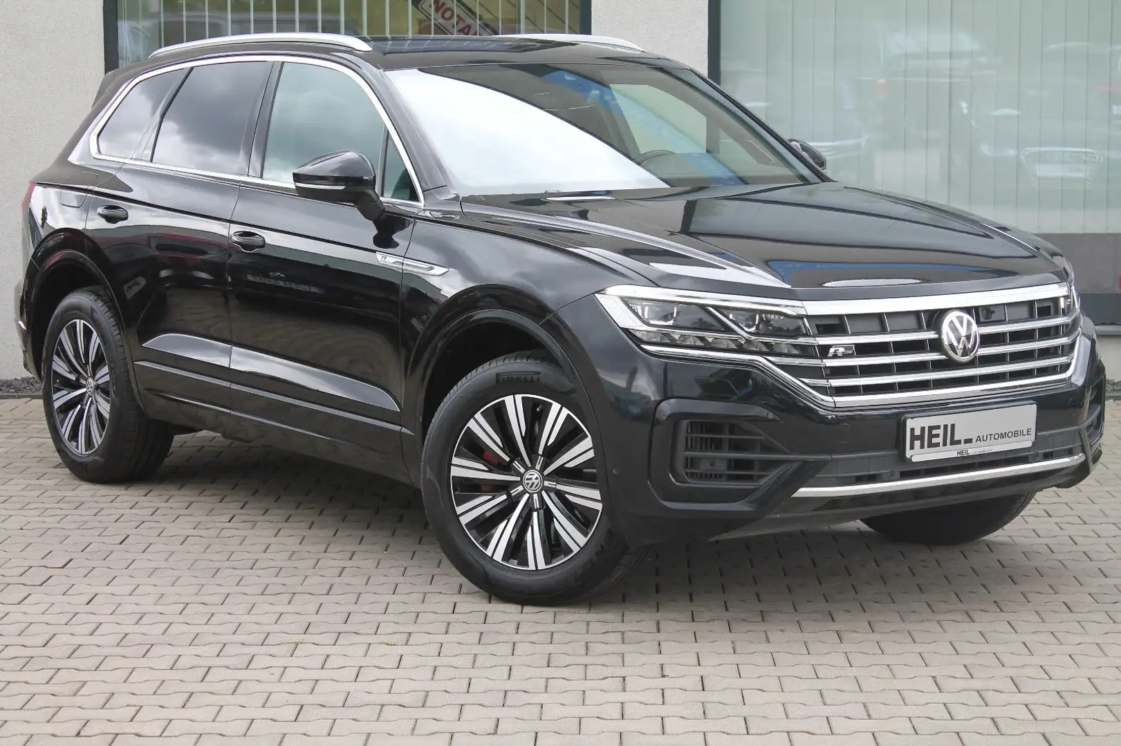 Volkswagen Touareg Atmosphere 4.0 TDI *NACHTSICHT*AHK*ACC* Noir - 1