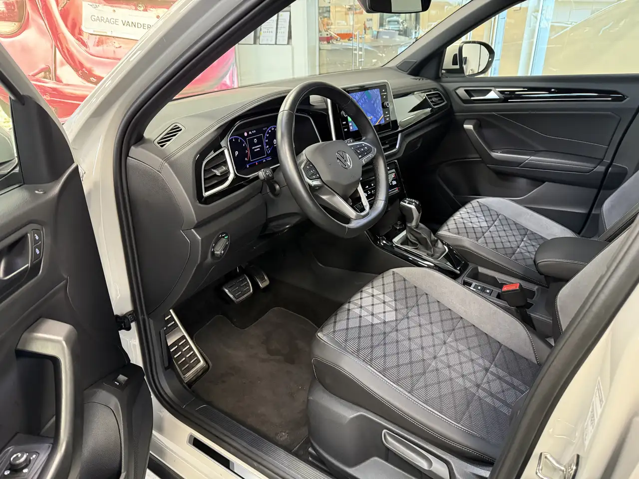 Volkswagen T-Roc T-Roc 1.5 TSI OPF DSG R-Line 2