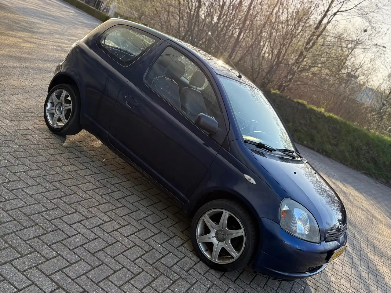 Toyota Yaris 1.3-16V VVT-i Luna, foto 3