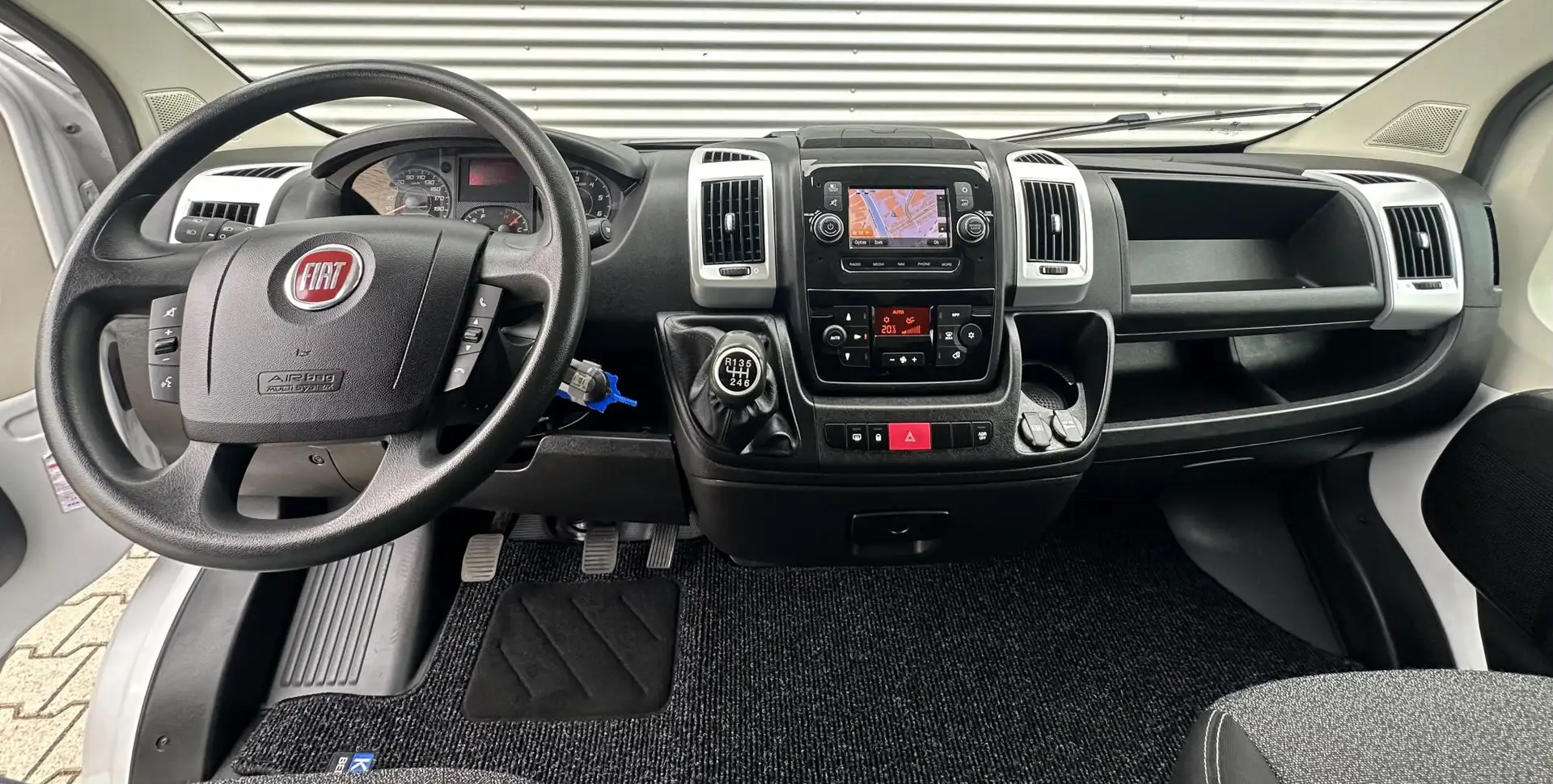 Fiat Ducato 30 2.3 MultiJet L2H2 Camera|Trekhaak|Cruise|Airco Blanc - 2