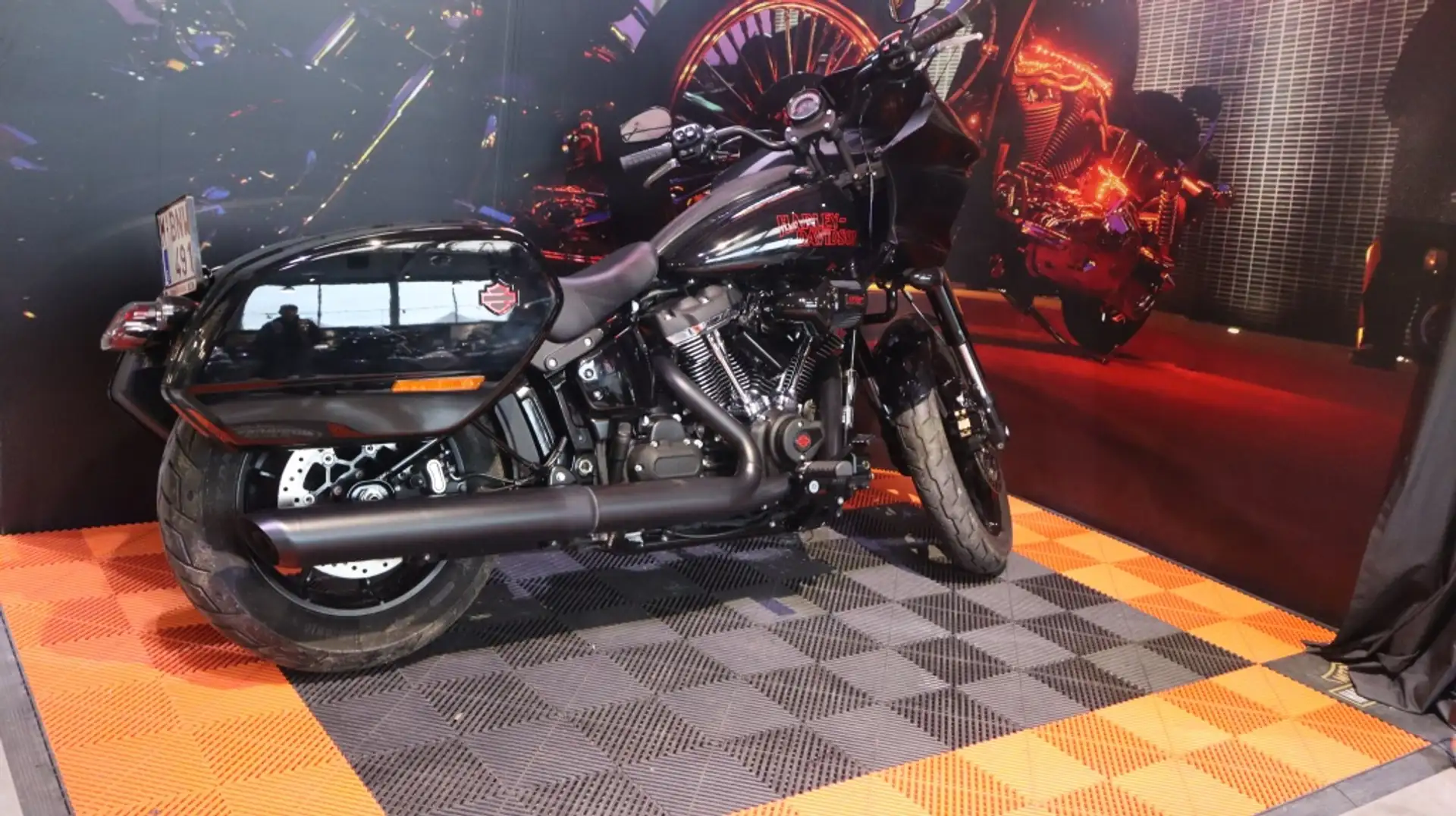 Harley-Davidson Lowrider ST Tour Negro - 1