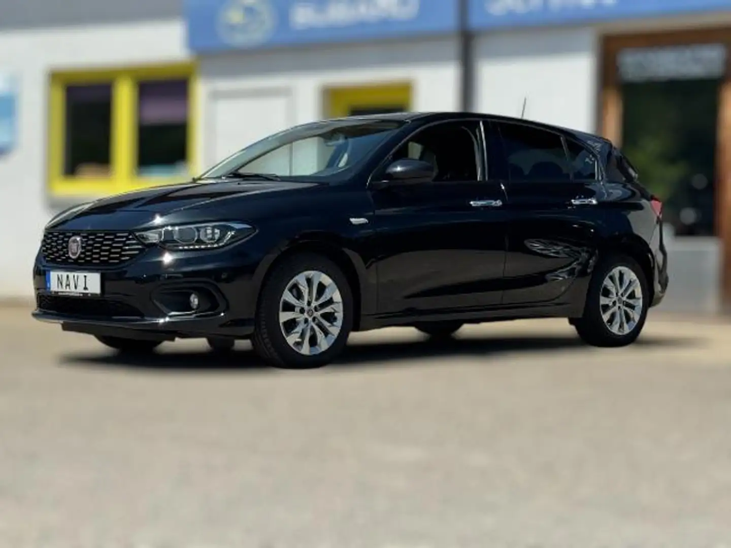 Fiat Tipo 1.4 T-Jet Lounge 1.Hand*Zahnriemen erneuert* Zwart - 2