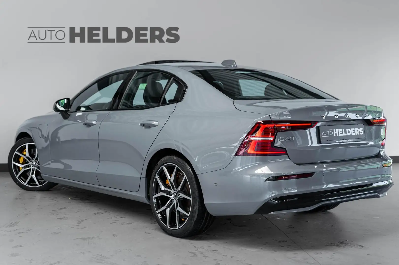 Volvo S60 2.0 T8 AWD Polestar Engineered Pano 360° HuD B&W - 2