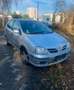 Nissan Almera Tino - thumbnail 4