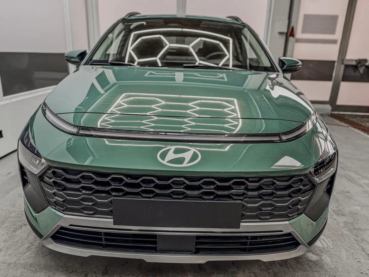 Hyundai BAYON COMFORT FL SHZ LED NAVI RFK PDC TEMPOMAT 1.2 MP... Grün - 2