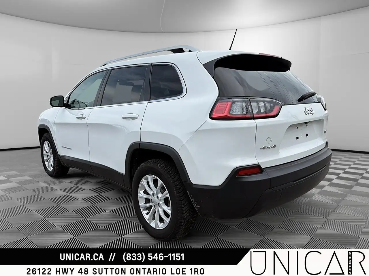 Jeep Cherokee photo Jeep Cherokee