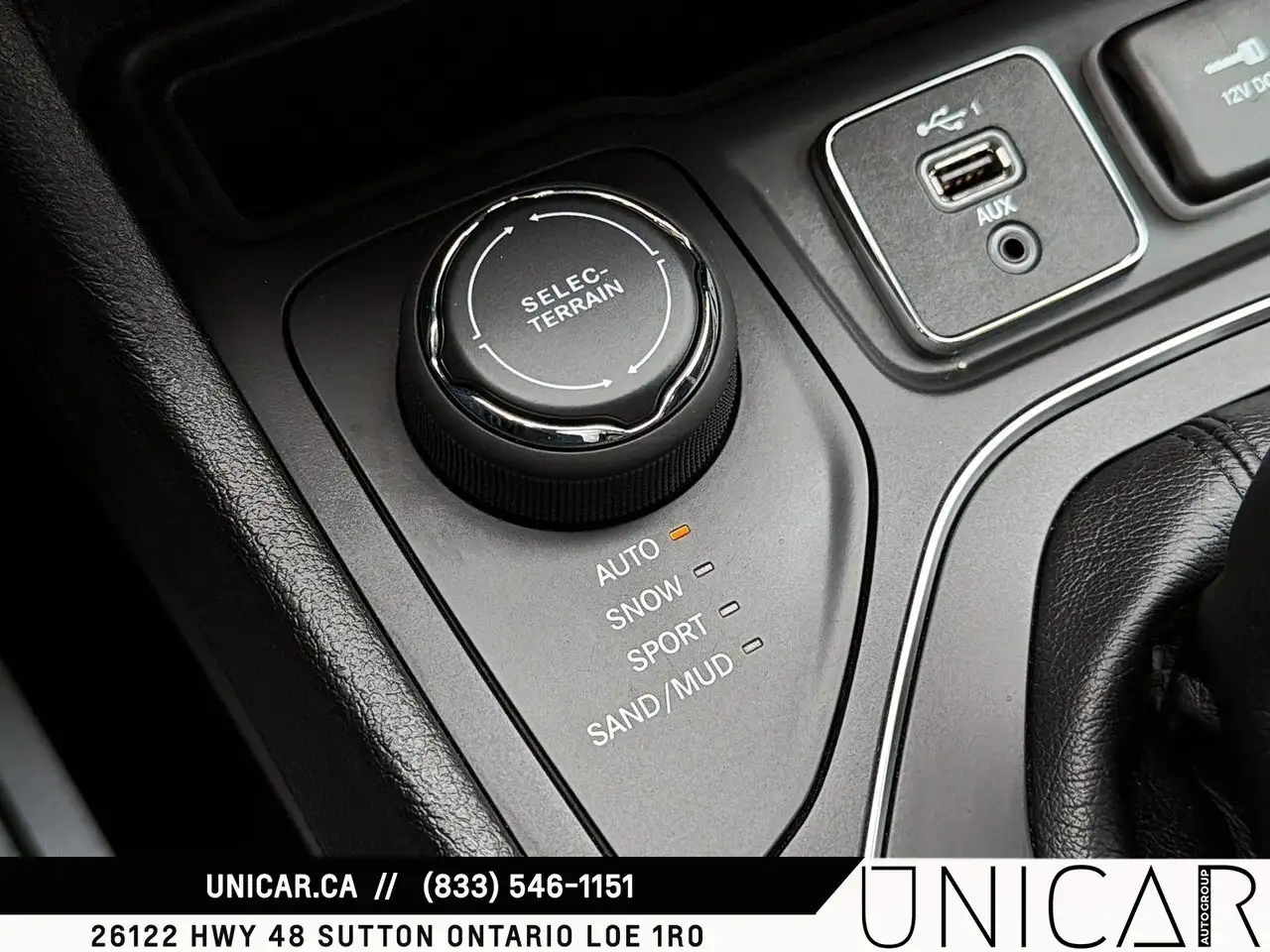 Jeep Cherokee photo Jeep Cherokee