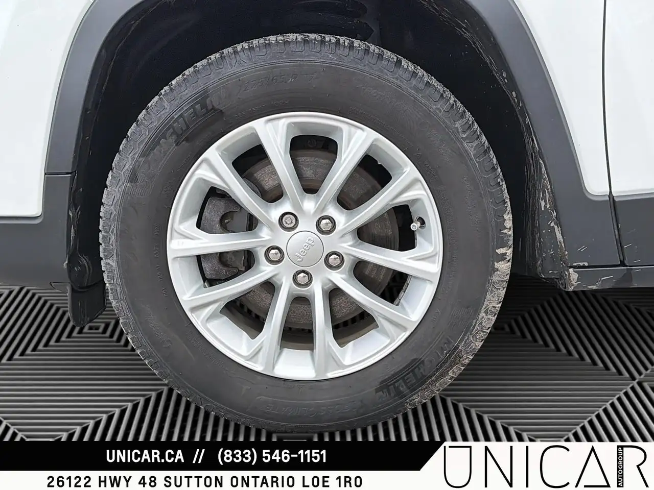 Jeep Cherokee photo Jeep Cherokee