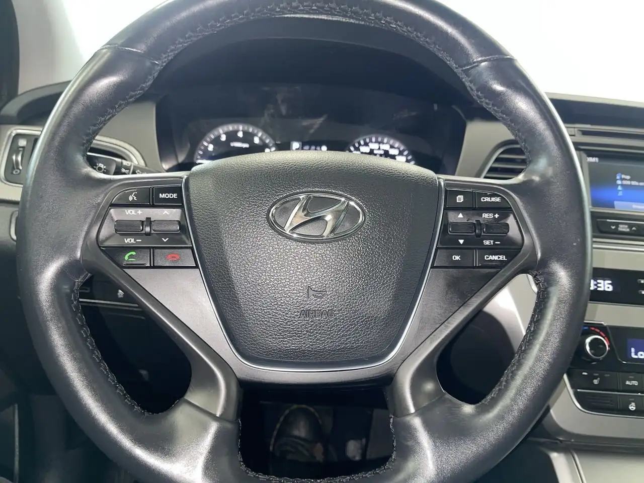 Hyundai SONATA снимка Hyundai SONATA