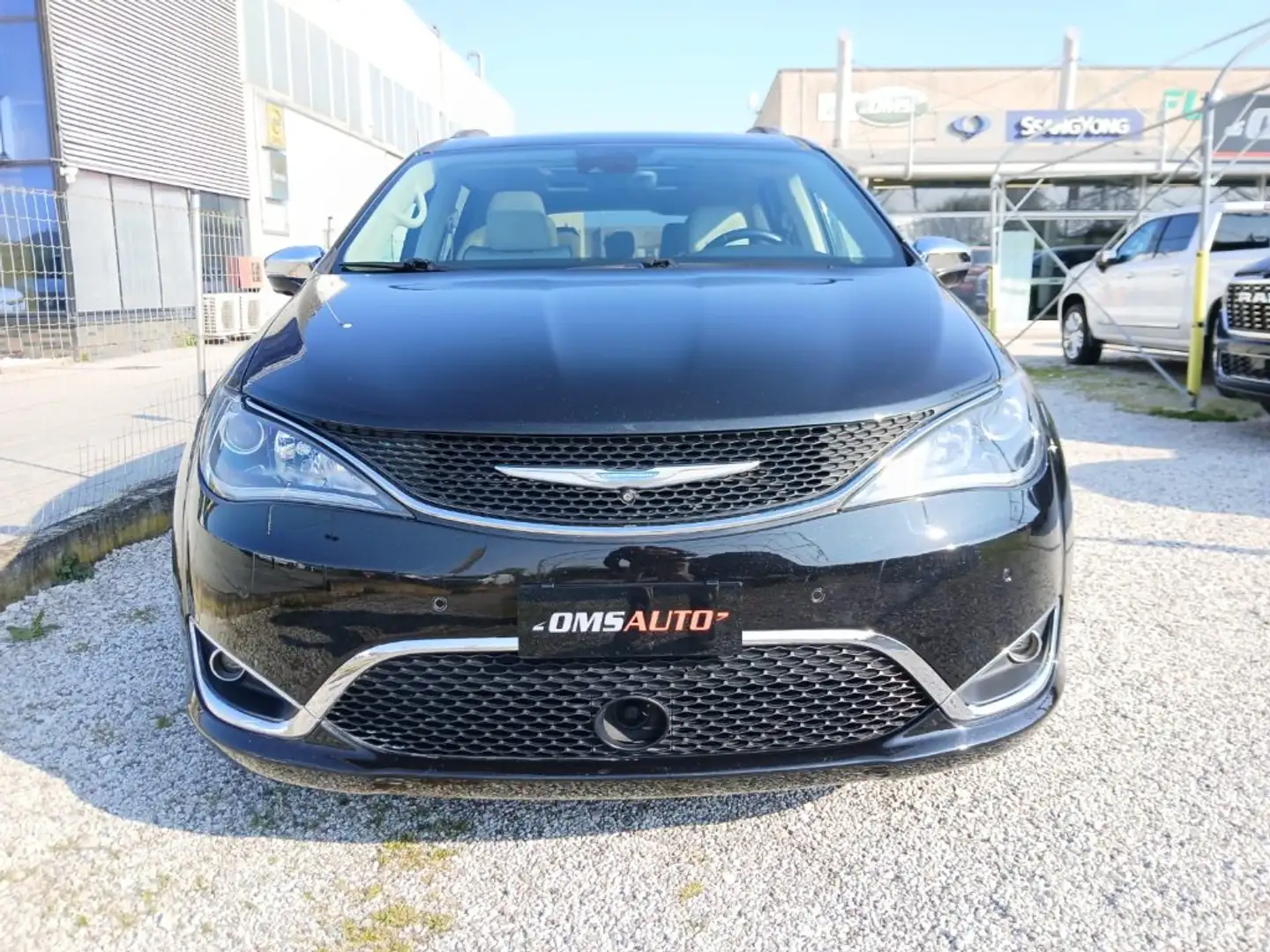 Chrysler Pacifica 3.6L V6 Limited 7 posti Nero - 2