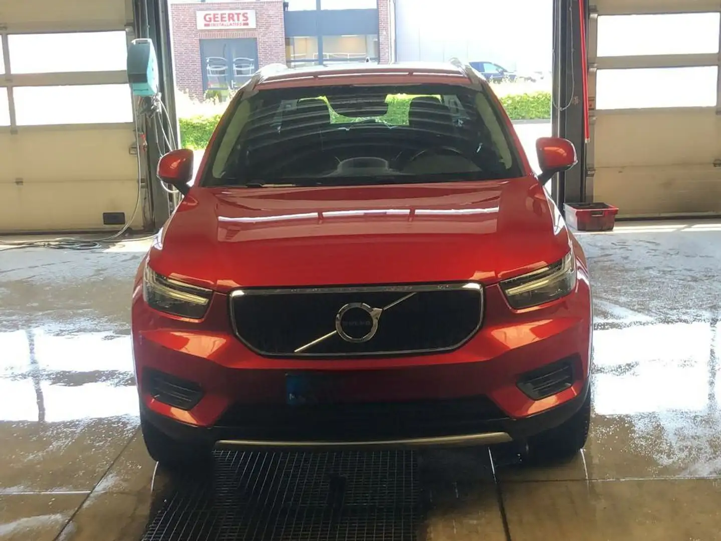 Volvo XC40 XC40 2.0 D3 Inscript. Rood - 1