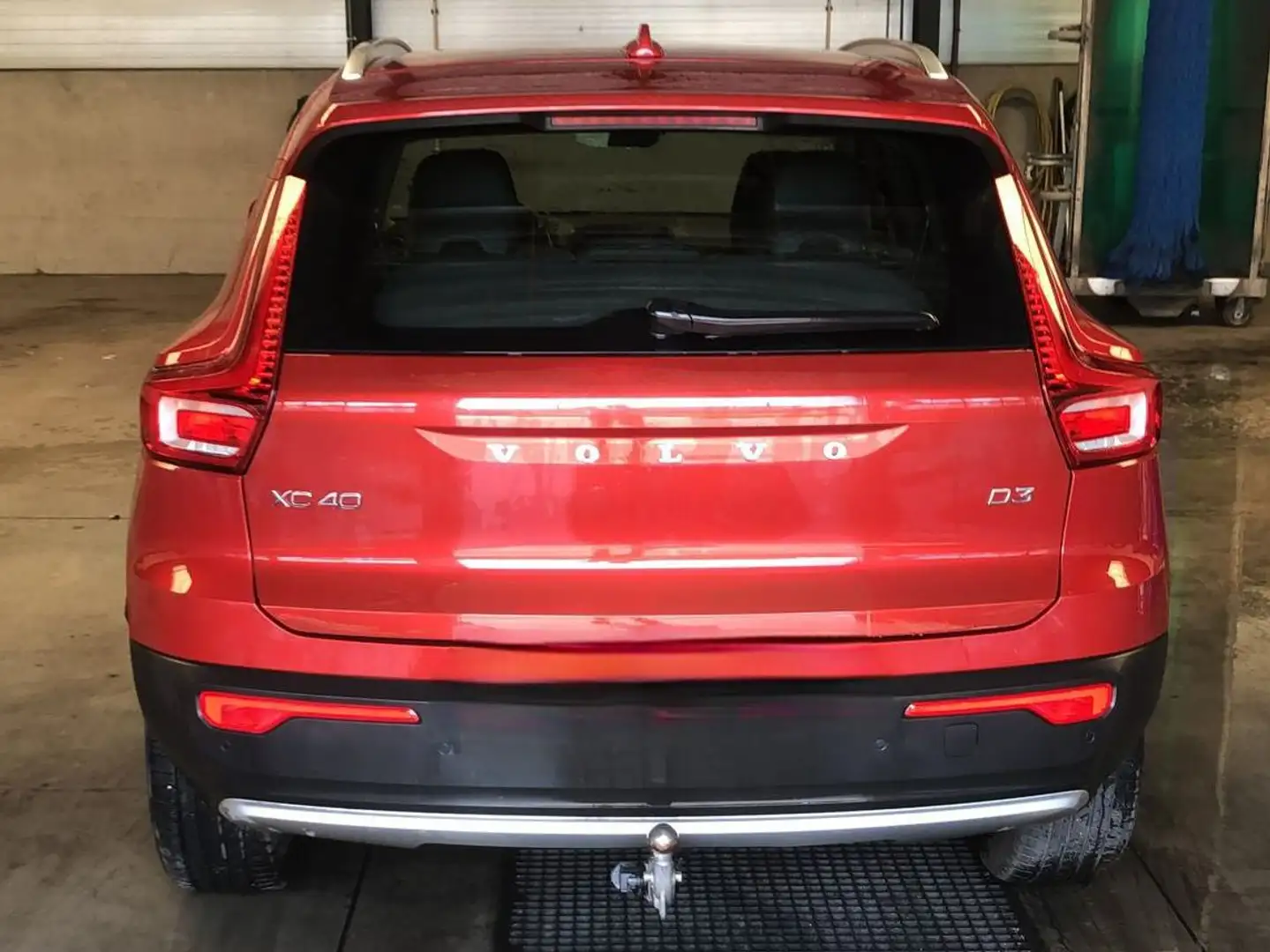 Volvo XC40 XC40 2.0 D3 Inscript. Rood - 2