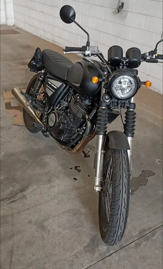 SWM Gran Turismo 440 Cafe Racer Чорний - 1