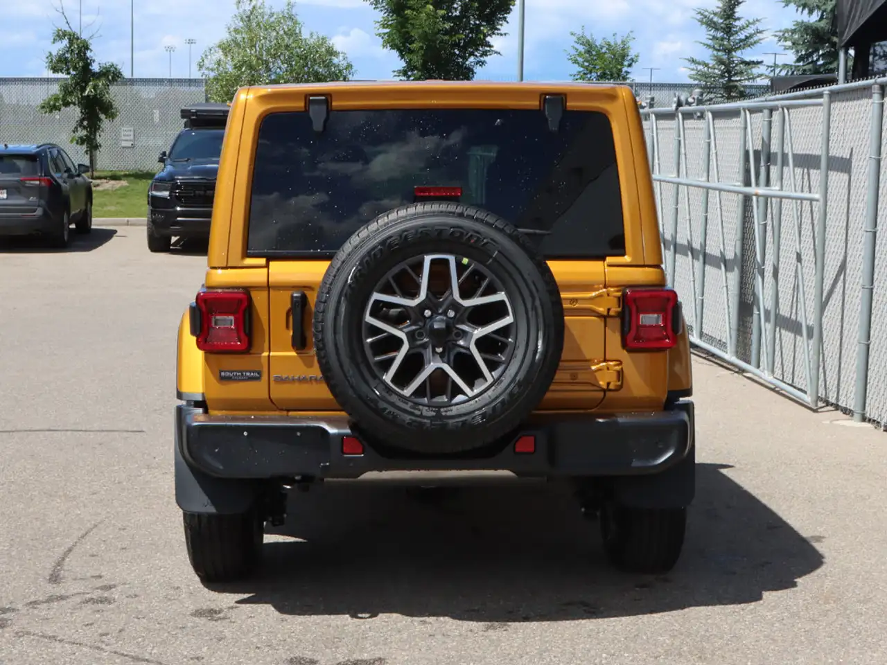 Jeep Wrangler photo Jeep Wrangler