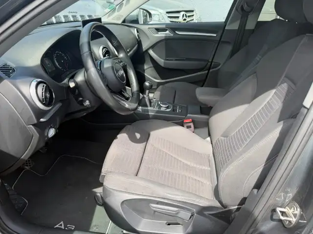 Audi A3 view 8